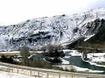 view-to-river-OPT.jpg (36373 bytes)