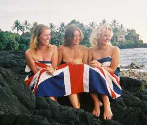 couldn't stop laughing, lenny the finger helped arrange the flag...