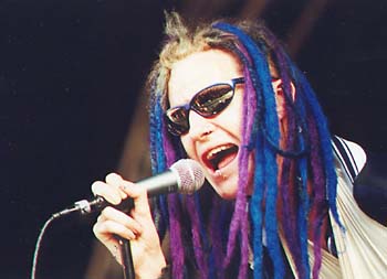 Frenzal©1999SBooth.jpg