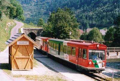 VT 31 und VS 41 in Kendlbruck