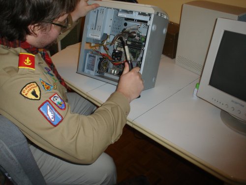 That's not how you install a hard drive Jason