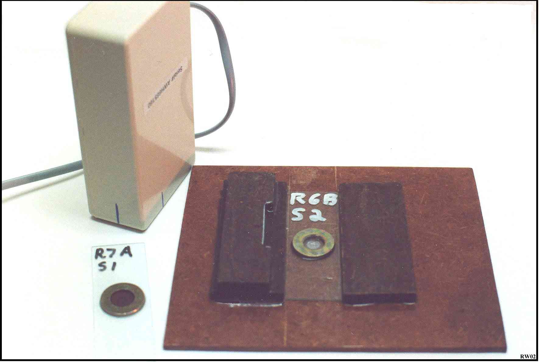 fix1_d.jpg (69592 bytes)