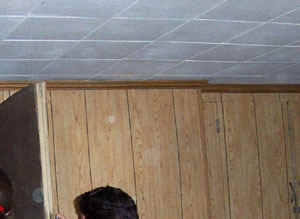 revisit-closetorbscloseup.jpg (25661 bytes)