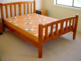 Hermitage Queen Bed