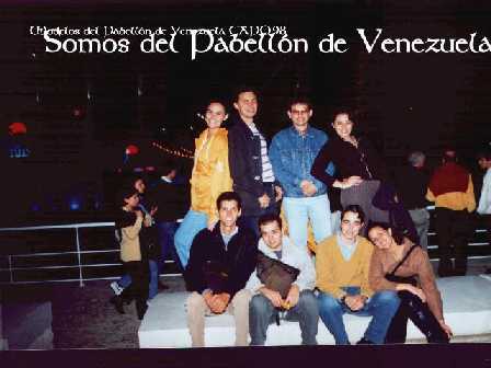Amigos e eu na EXPO'98 Lisboa / My friends and I in EXPO'98 LISBON / Buenos momentos vividos en EXPO'98 junto a mis amigos!!