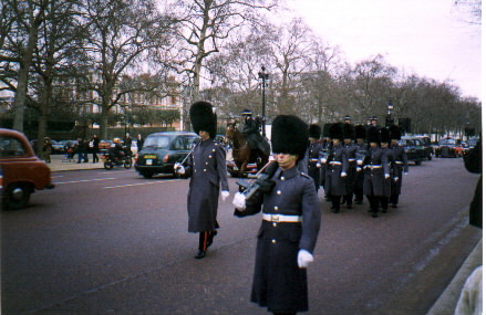 changingguardparade