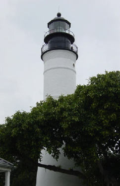 kw-lighthouse2