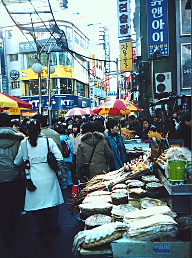 Shopping in Nampodong