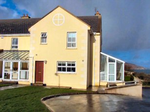 Luxury 5 star holiday home with sea views, Horn Head, Harbour, situated in the most scenic area of North West Donegal.