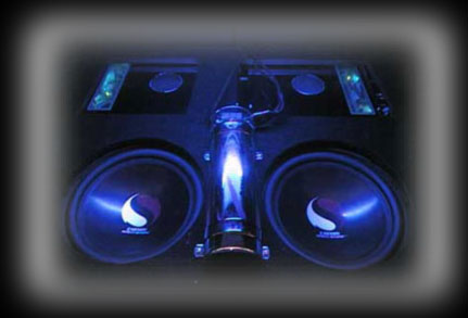 Estereo.jpg (18907 bytes)