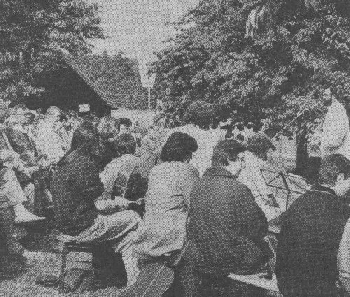 Gottesdienst im Kirschgarten 1998