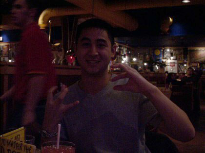 West side iz dee best. East side iz dee best.