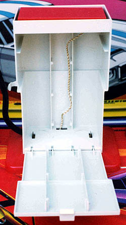 1970 Yellow Label Juice Machine (Early)