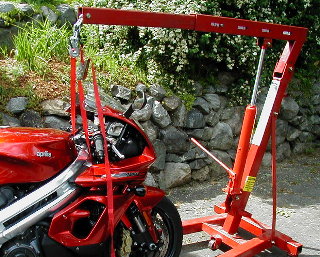 Suspending the front forks freely