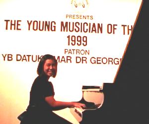 Lynn Kang