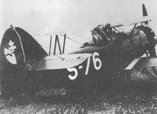 s328_1.jpg (51578 bytes)