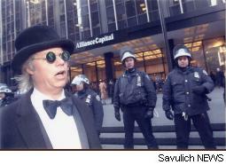 Billionaire Sees Dollar Signs Outside Arthur Andersons Offices at Alliance Capital - photo by Andrew Saluvich, Daily News CLICK for larger photo