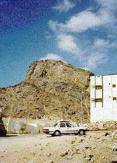 Way to Hira Cave