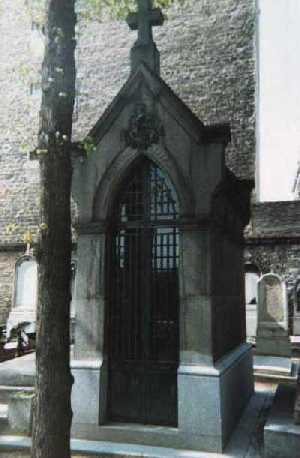 La Tumba de
Porfirio Díaz
En Paris