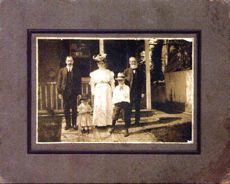 pic of Richard Munroe Family