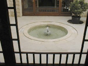 Small fountain