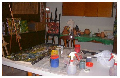 artroom.jpg (26321 oCg)