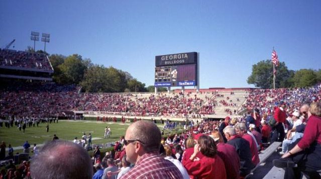 Goooooooooooo Dawgs!  Sic 'em!  Woof!  Woof!  Woof!