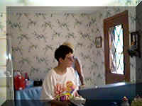 helen1.jpg (71649 bytes)
