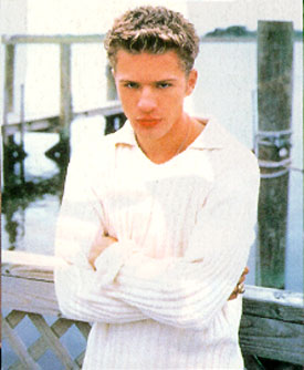 ryan44.jpg (28472 bytes)