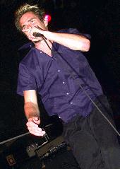 marklivem10.jpg (7904 bytes)