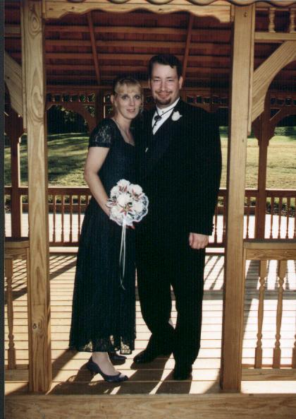 Cany & Ernie in the gazebo