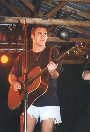 Great Big Sea picture page!