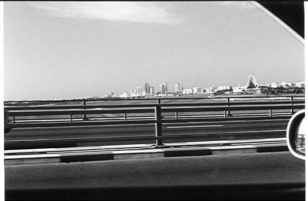 Ocean_VIew.jpg (81920 bytes)