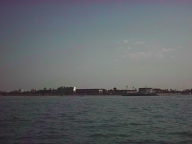 Ocean_VIew.jpg (81920 bytes)