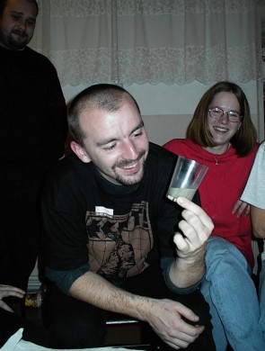09.jpg (30758 bytes)