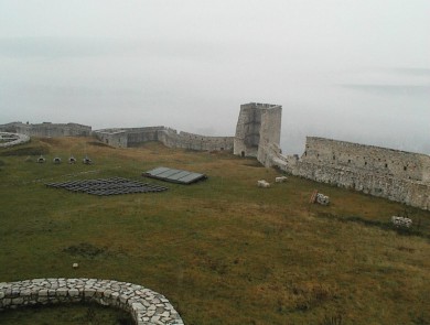 spis44-hrad3.jpg (25466 bytes)