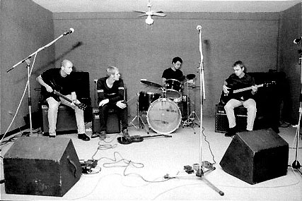 rehearsals at Warwick Hall �D Hardacre 1999
