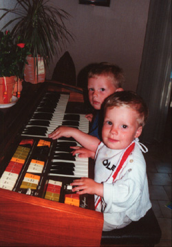 Patrick and Pl-Henri, future musicians?
