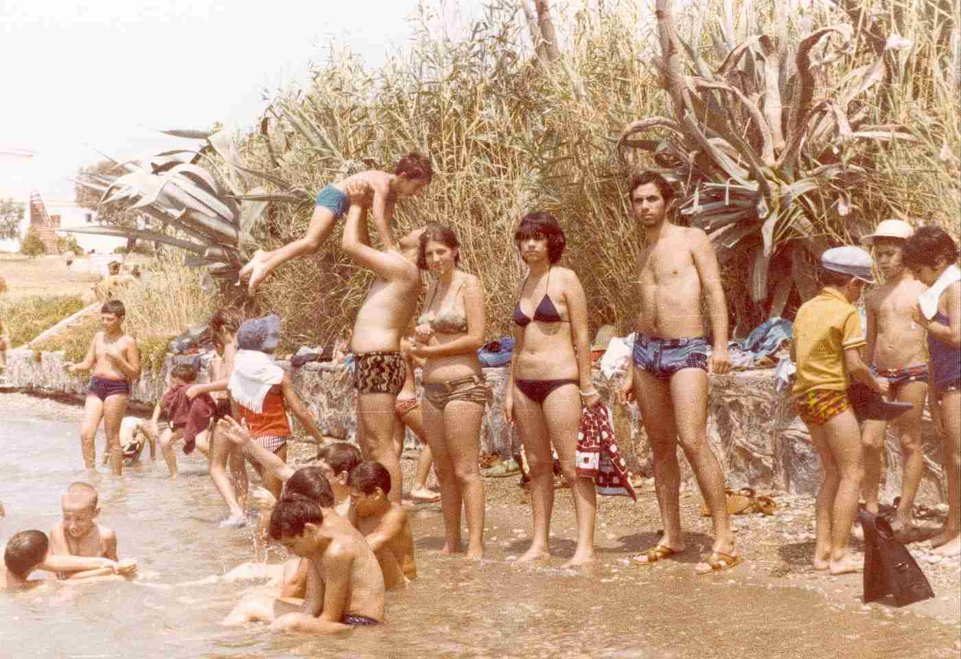 slide0002_image015.jpg 100.3K