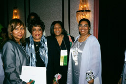Silver Star Luncheon 20001.jpg (16965 bytes)