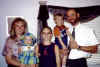 07120121_family.JPG (52463 bytes)