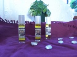perfumeoil-sm.jpg (10240 bytes)