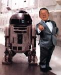  Kenny Baker as R2D2