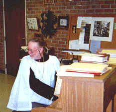 wpe82.jpg (9620 bytes)