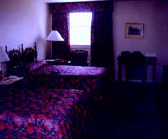room.jpg (6479 bytes)