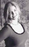 steph2smaller.jpg (61105 bytes)