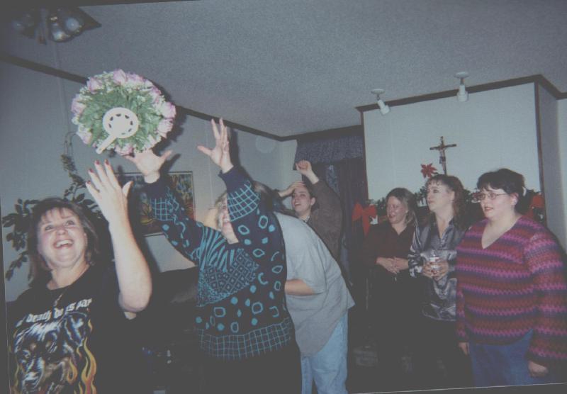 wedding12.jpg (44632 bytes)