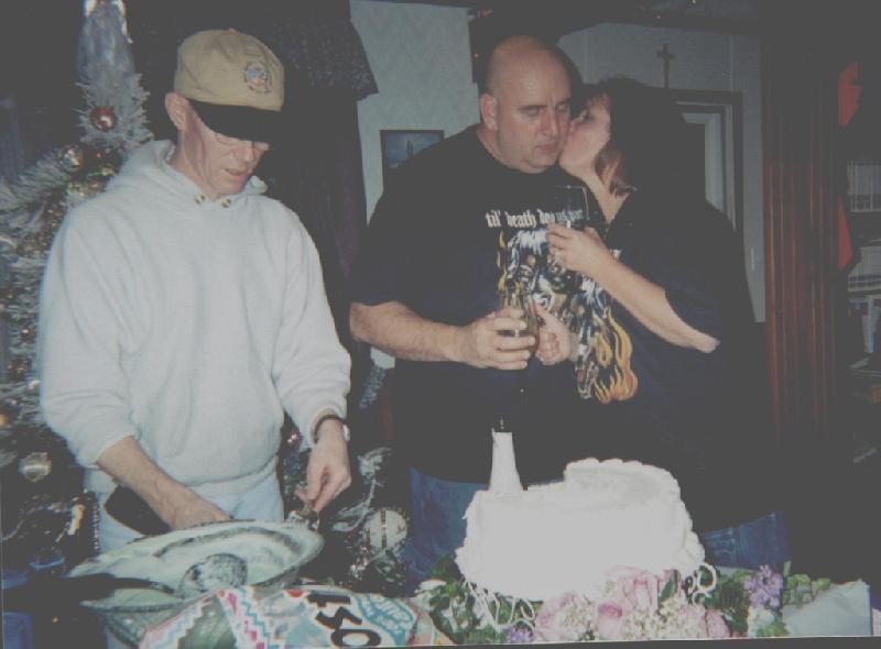 wedding4.jpg (43670 bytes)