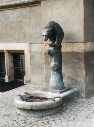 bear statue, outside the town hall