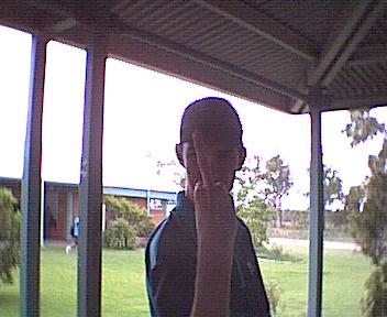 finger.jpg (21427 bytes)